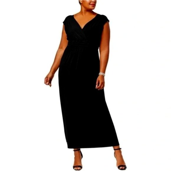 NY Collection Dresses & Skirts - NY Collection NWT Black Empire Maxi Dress size 1X